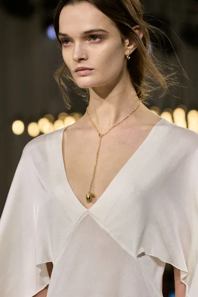Look 204